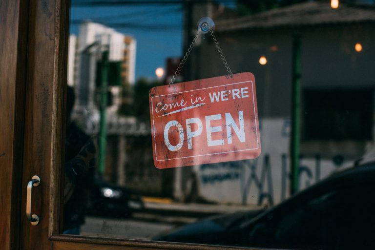 10 Free Small Business WordPress Themes